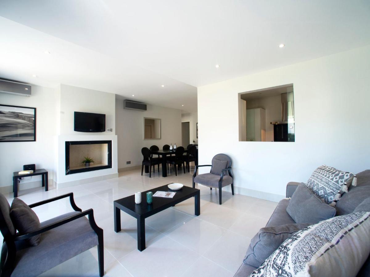 Apartment Pine Hills Perola By Interhome فيلامورا المظهر الخارجي الصورة